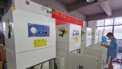 焊煙除塵器哪家好,執(zhí)信環(huán)保焊接煙塵凈化器安全高效！