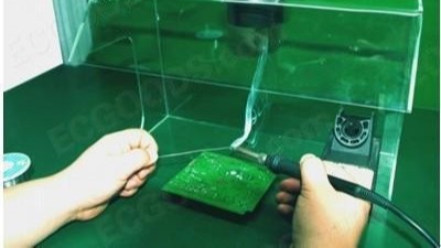 焊錫技術隨科技發展，執信環保焊錫煙霧過濾器。